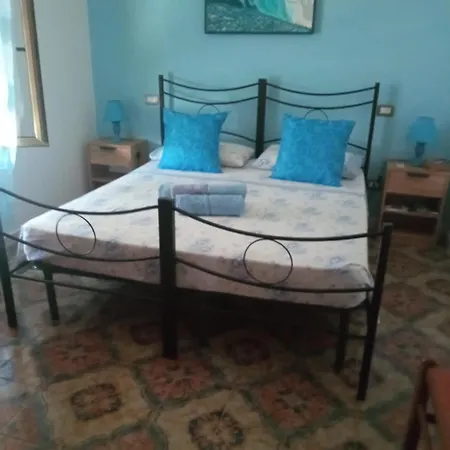 Bed & Breakfast Paui *